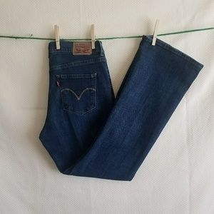 Levi's jeans classic boot size 6
